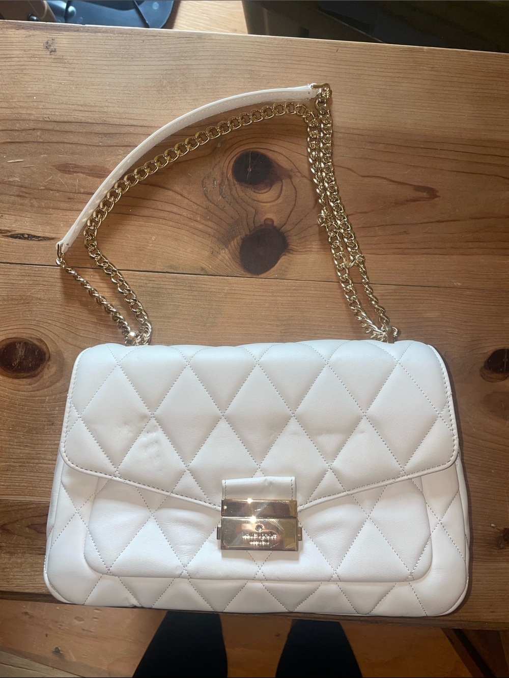 kate spade White Quilted Shoulder Bag with Gold Chain